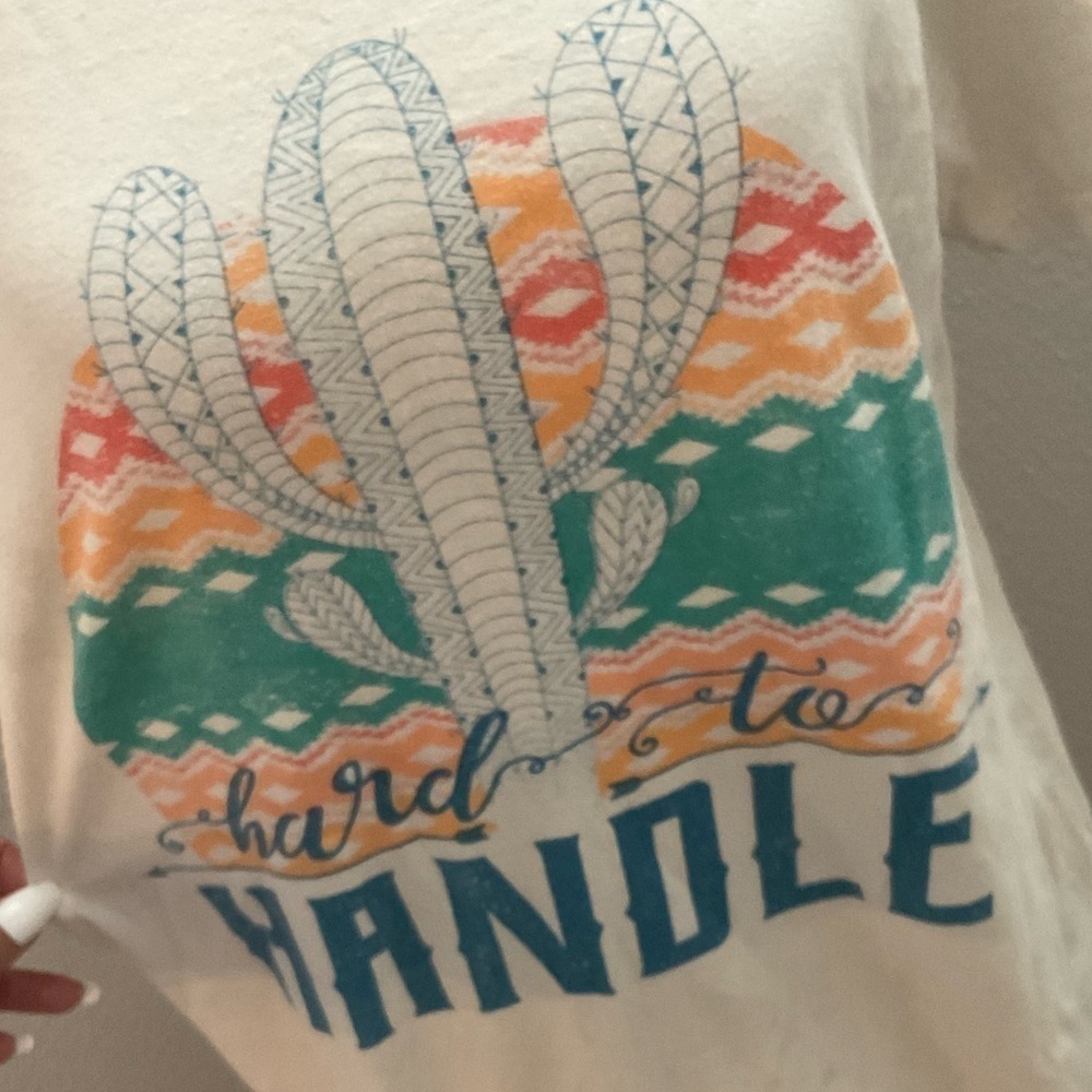 CAVENDERS Tee